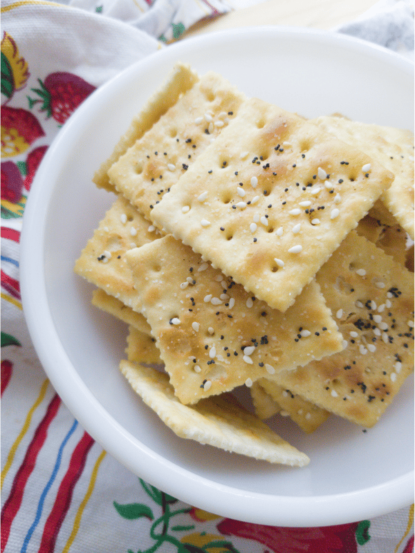 Buttery Seasoned Crackers Recipe